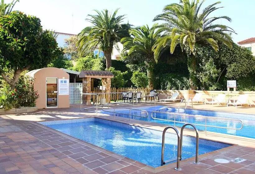 Apartamentos Royal Life