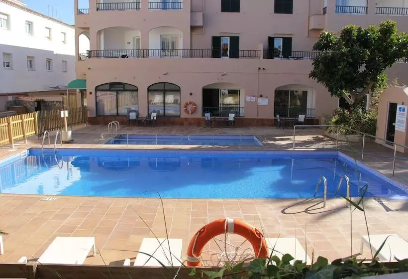 Apartamentos Royal Life