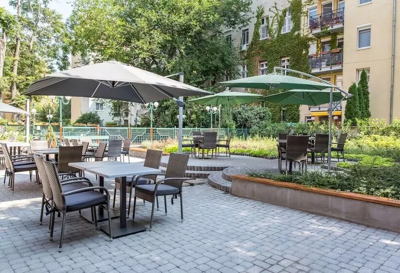 Corvin Hotel Budapest Corvin Wing