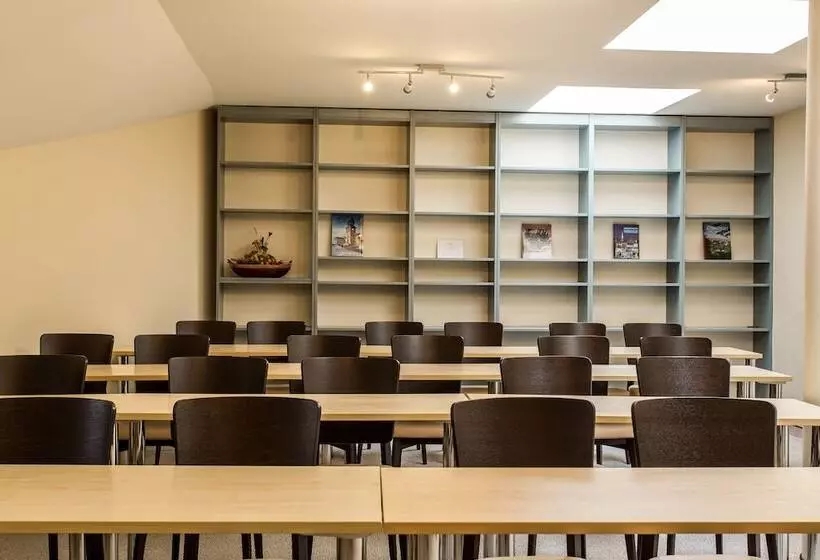 Corvin Hotel Budapest Corvin Wing