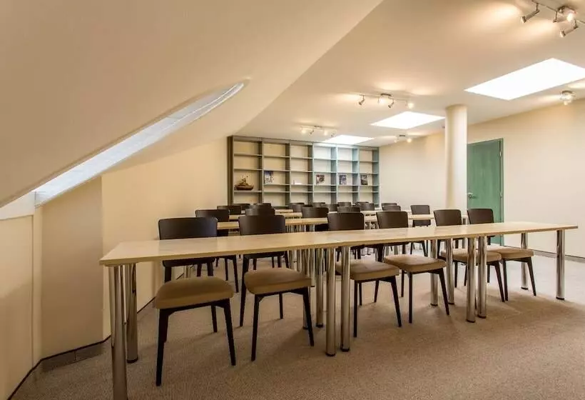 Corvin Hotel Budapest Corvin Wing