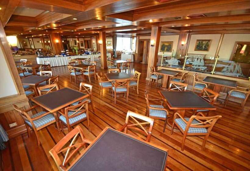 هتل Abba Presidente Suites Puerto Montt