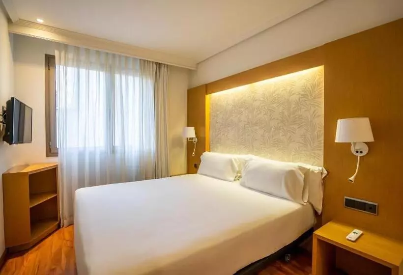 Отель Abba Rambla