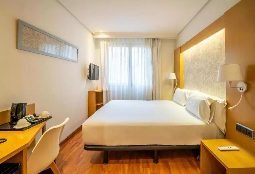 Отель Abba Rambla