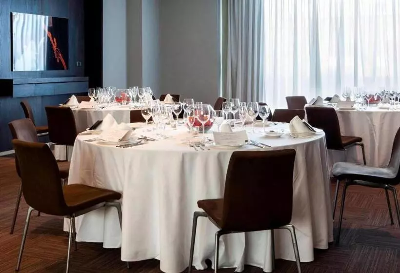 Ac Hotel Valencia By Marriott