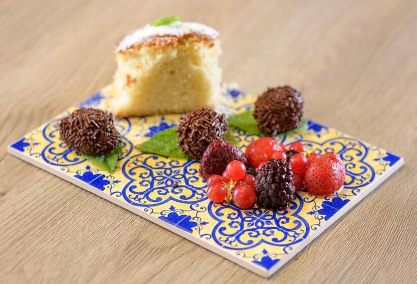 Ac Hotel Valencia By Marriott