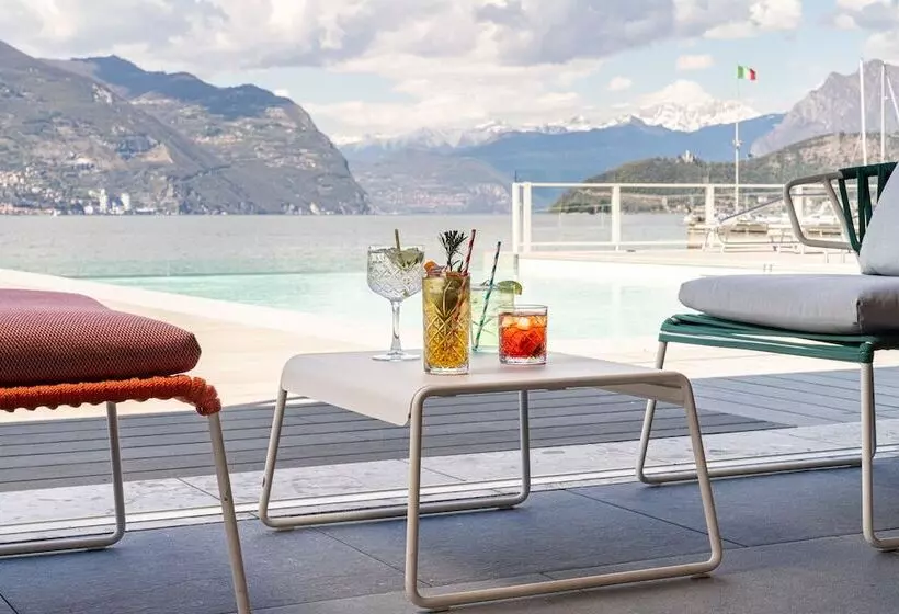 ホテル Araba Fenice