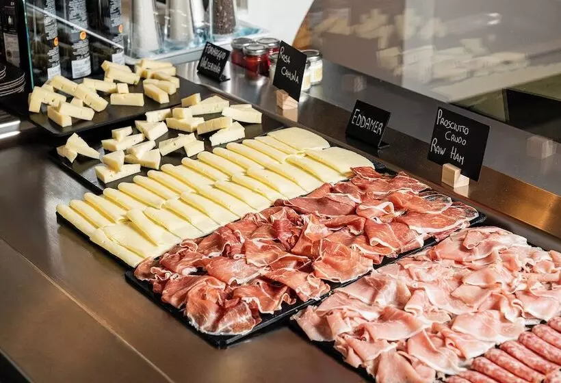 ホテル Araba Fenice