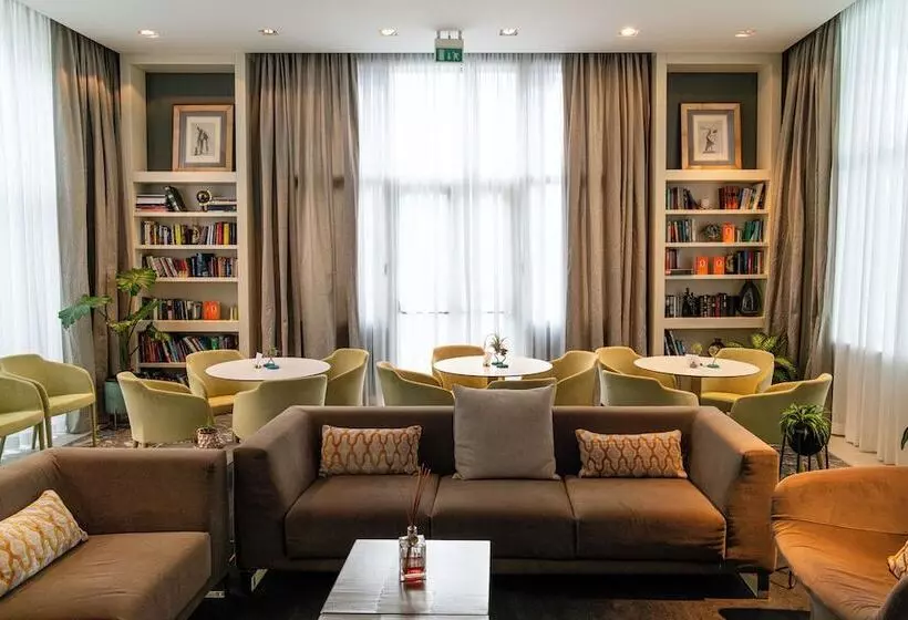 ホテル Araba Fenice