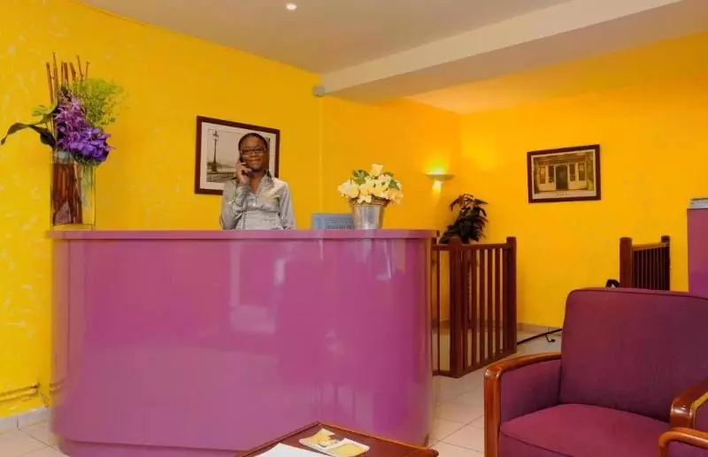 Отель Auriane Porte De Versailles