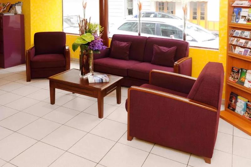 هتل Auriane Porte De Versailles