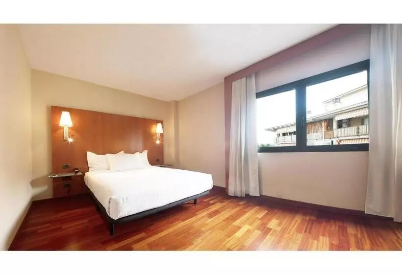 酒店 Ciutat Martorell