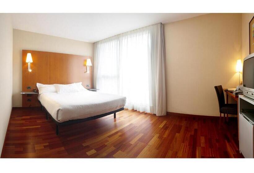 فندق Ciutat Martorell