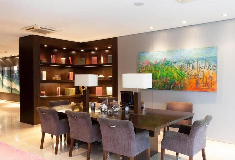 فندق Ciutat Martorell