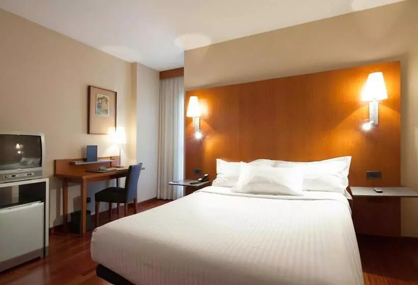 酒店 Ciutat Martorell