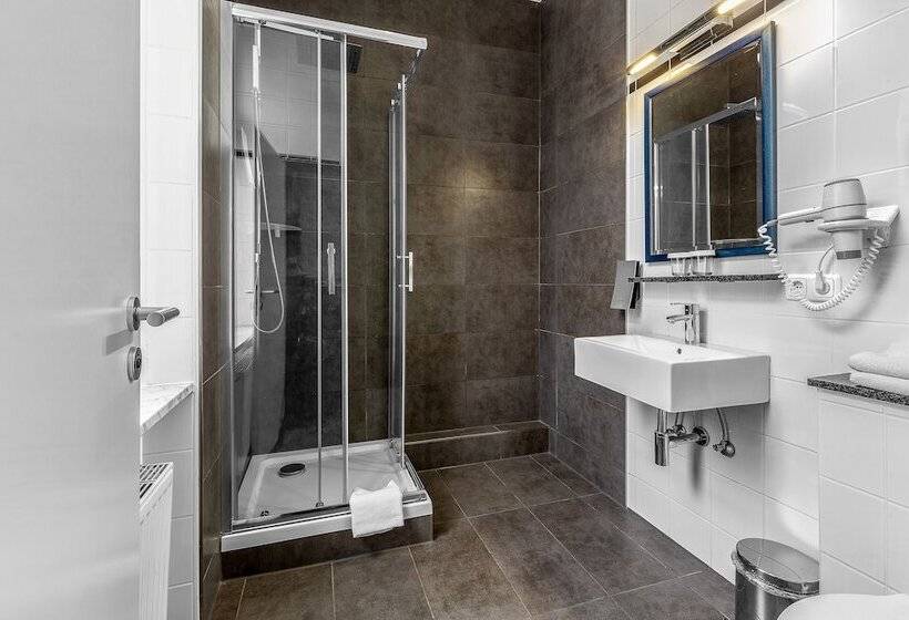 Comfort Hotel Frankfurt Central Station