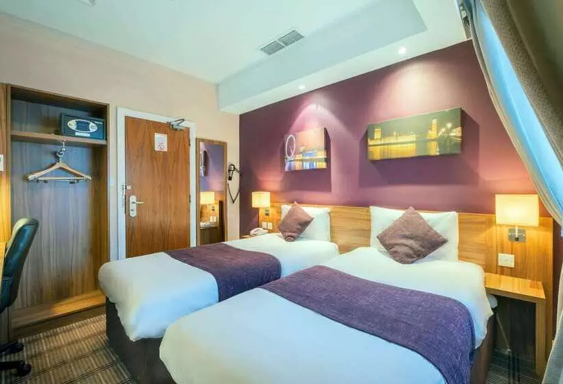Отель King S Cross Express Inn
