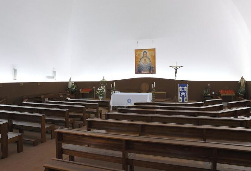 Отель Domus Pacis Fatima