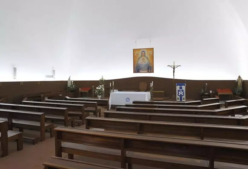 Отель Domus Pacis Fatima