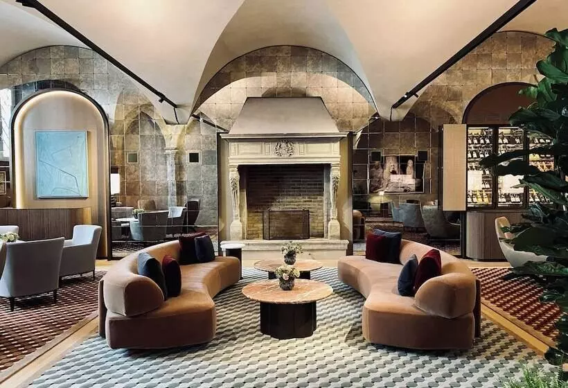 Four Seasons Hotel Milano