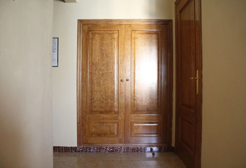 فندق Juan Canejan