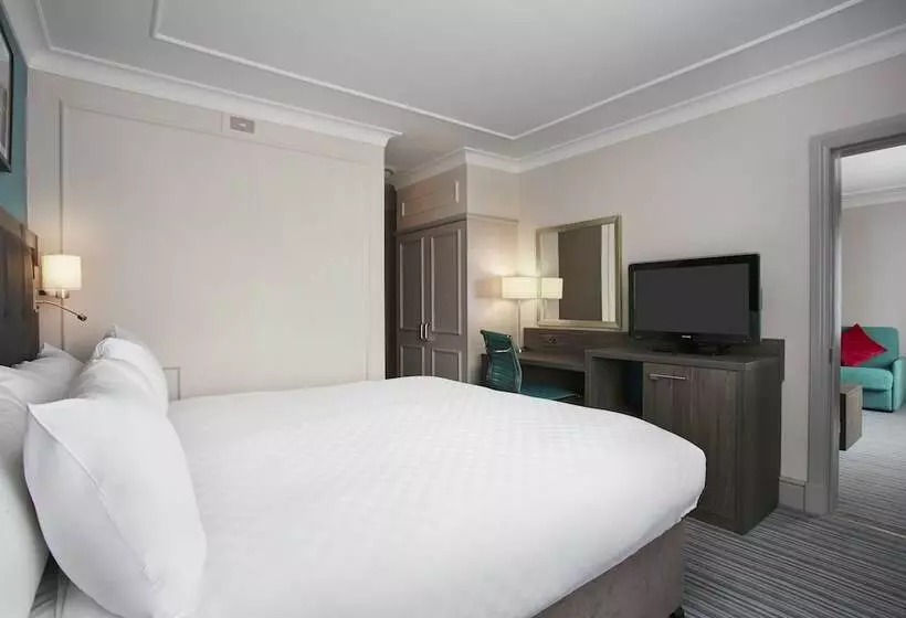 Hôtel Leonardo Inverness