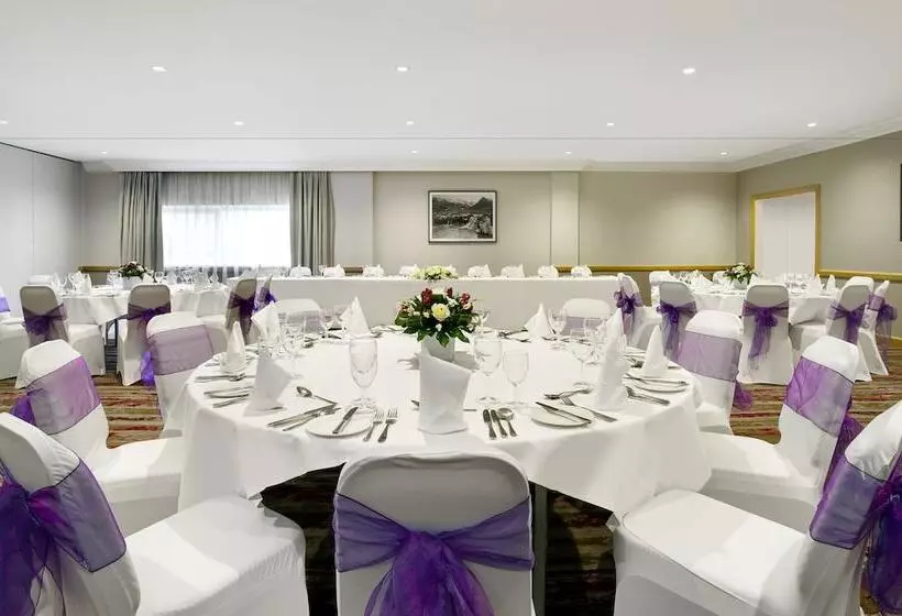 Hôtel Leonardo Inverness