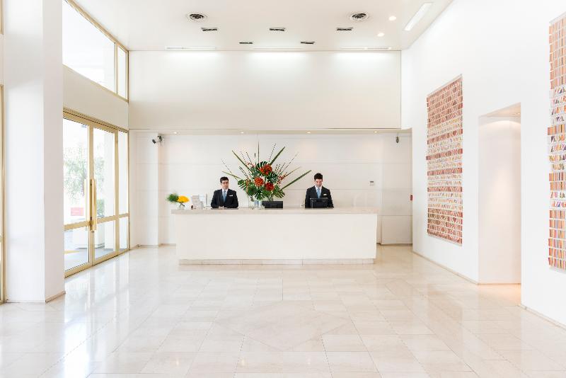 هتل Loi Suites Recoleta