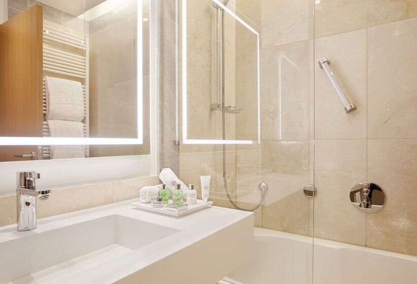 Hotel NH Collection Berlin Mitte Friedrichstrasse