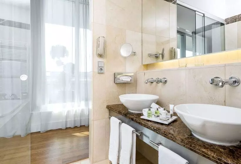 Hotel NH Collection Berlin Mitte Friedrichstrasse