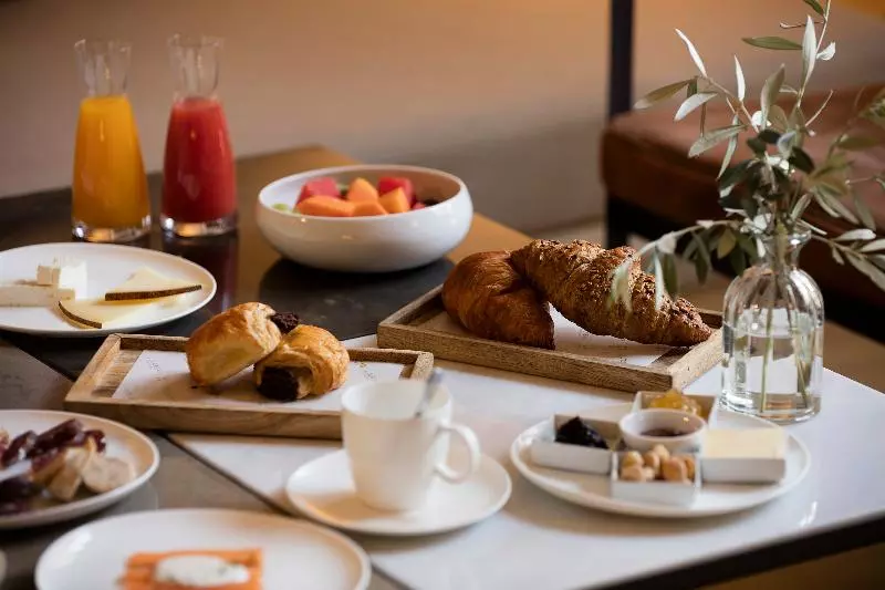 호텔 Peralada Wine Spa & Golf