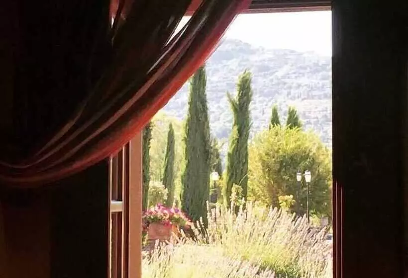 هتل Relais Villa Baldelli