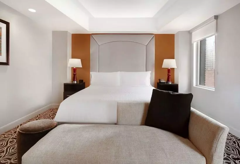 Hotel The Sam Houston Curio Collection By Hilton