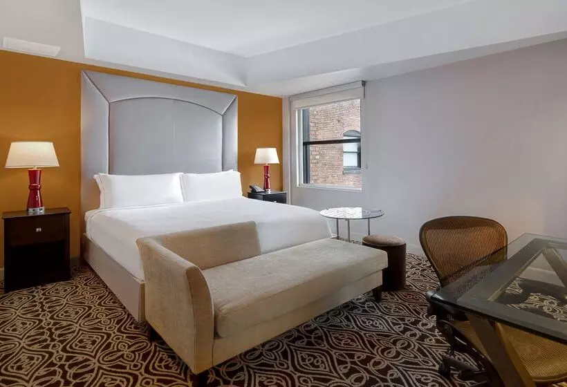 Hotel The Sam Houston Curio Collection By Hilton