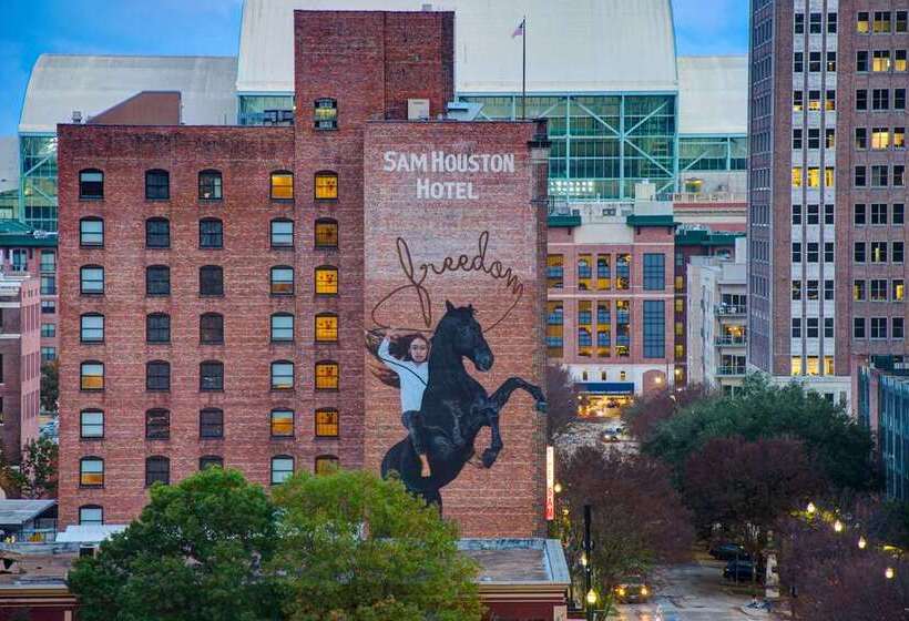 هتل The Sam Houston Curio Collection By Hilton
