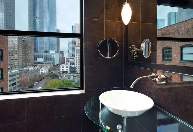 ホテル The Sam Houston  Curio Collection By Hilton