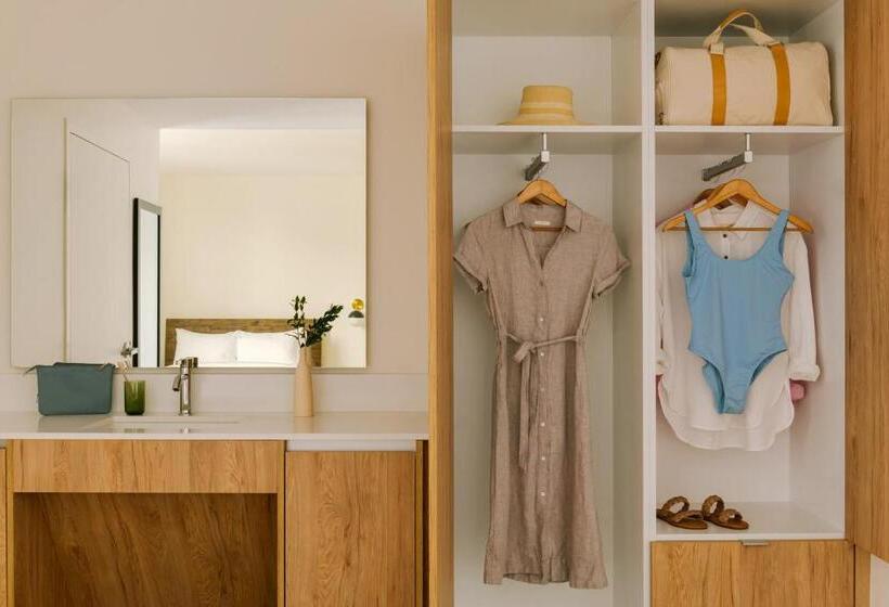 هتل Sonder The Deco