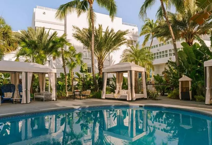 Отель Sonder The Deco