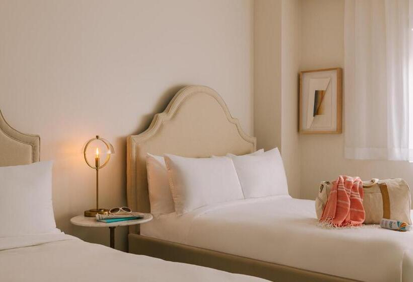 هتل Sonder The Deco