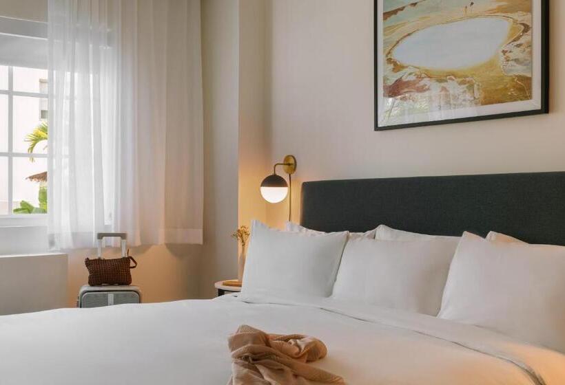 هتل Sonder The Deco