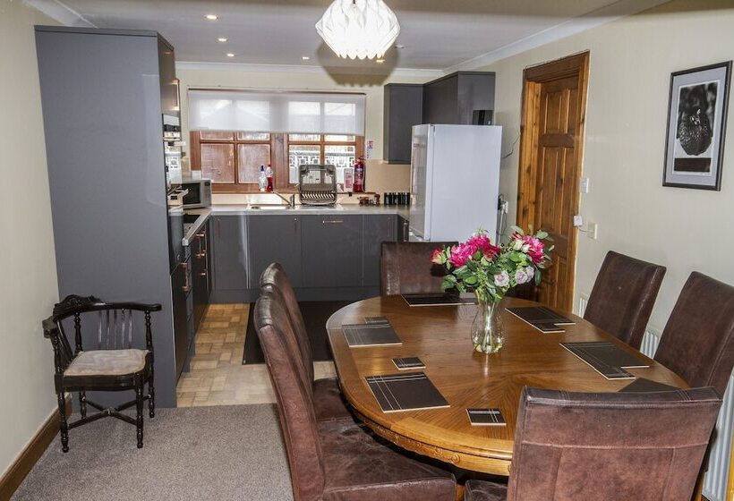 ペンション Balconie House