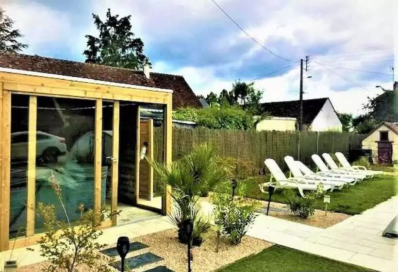 Majatalo Gîte Atypique 2 à 8 Personnes Avec Piscine Jacuzzi Proche Châteaux De La Loire