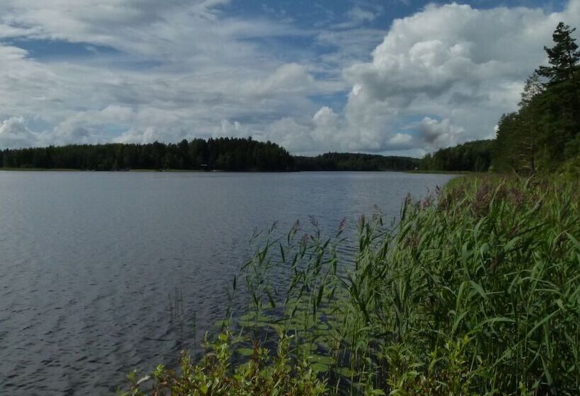 Salkolahti Vehmaanpirtti