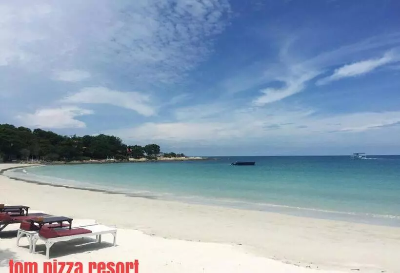 Hotelli Tompizza Resort