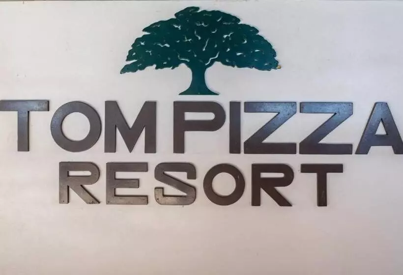 Hotelli Tompizza Resort