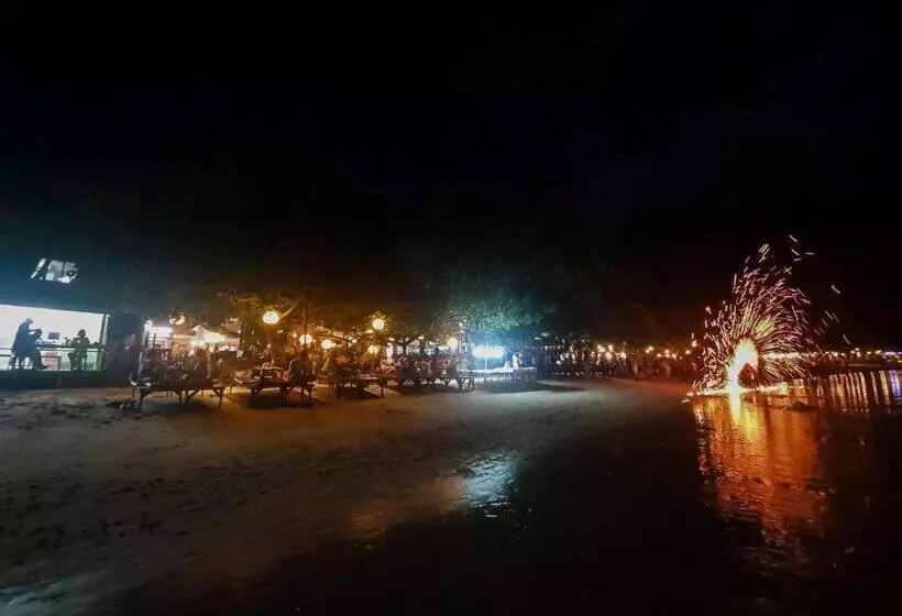 Hotelli Tompizza Resort