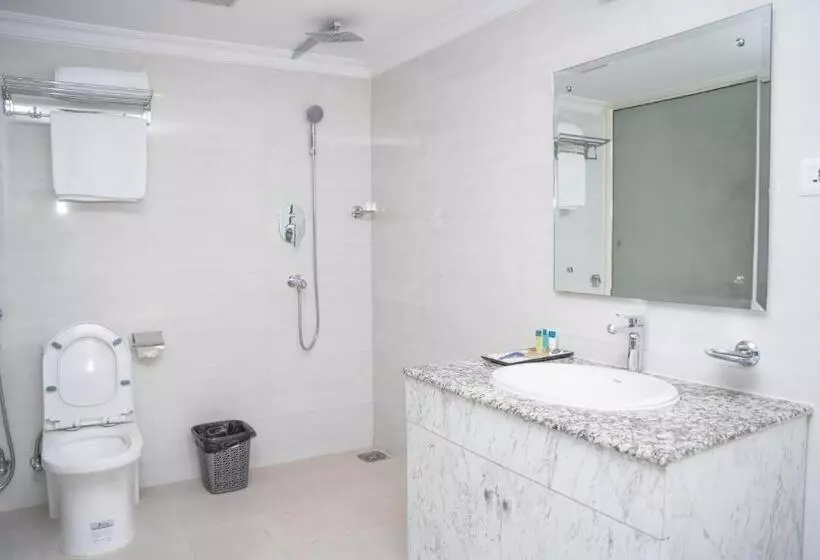 هتل Travel Inn