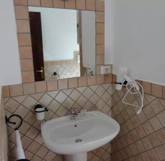 Bed And Breakfast Ichnos