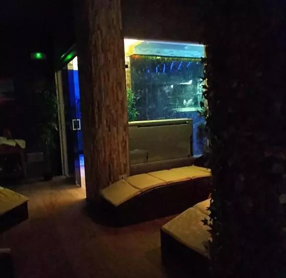 Aamiaismajoitus (B&B) Saija Resort