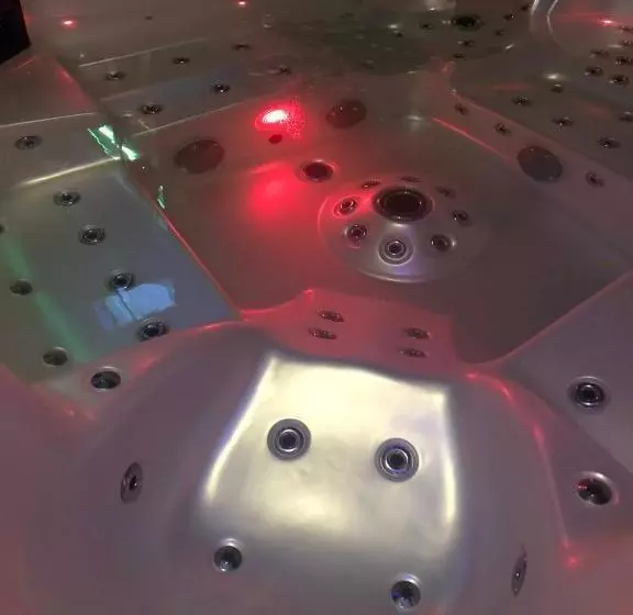 Aamiaismajoitus (B&B) Saija Resort